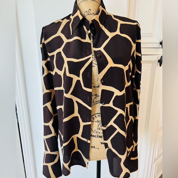 ESCADA BROWN & CREAM BEAUTIFUL GIRRAF Print 100% Silk Button Down Top - Picture 2 of 10